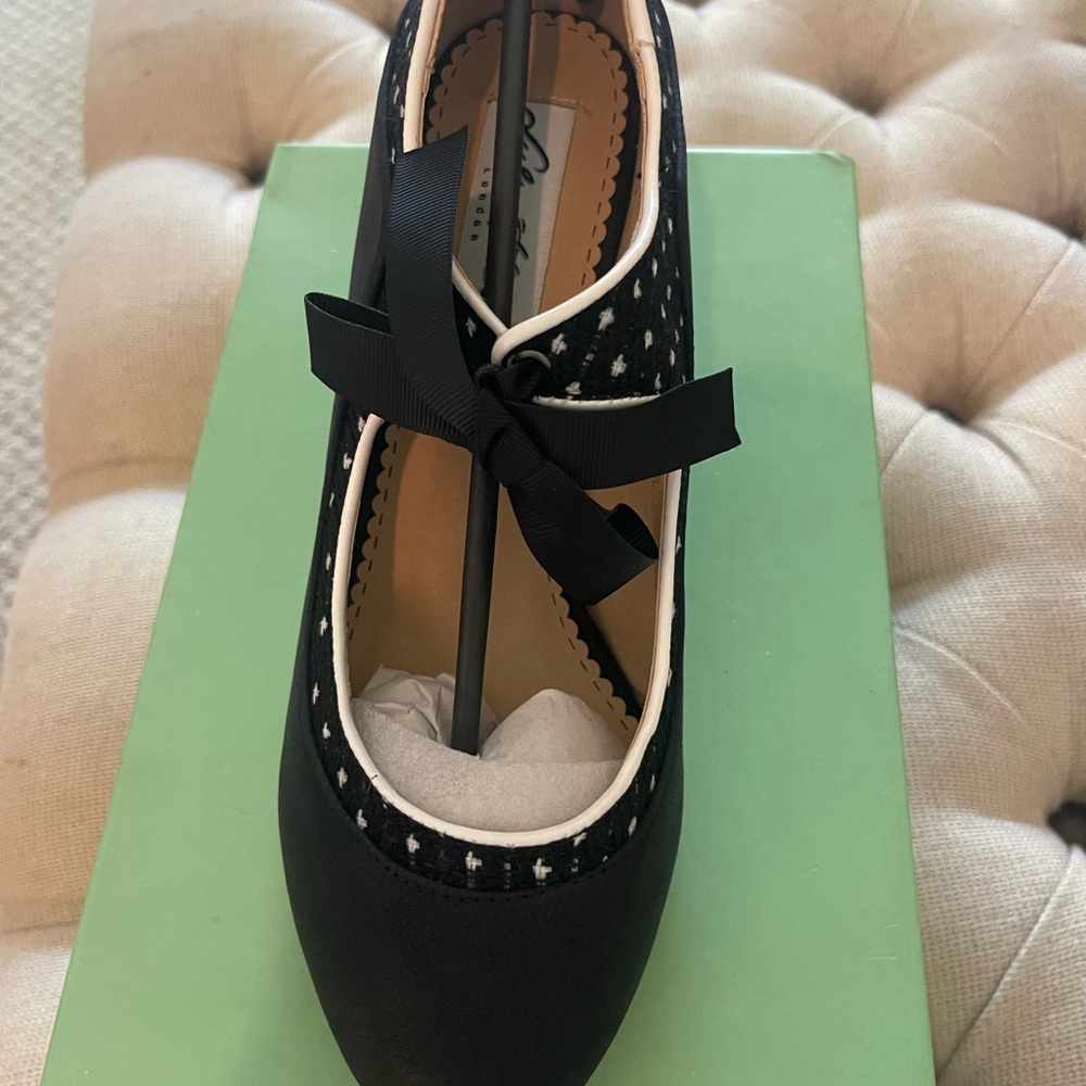 Black Mary Jane Heels with White Trim